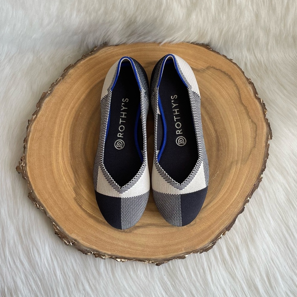 LIKE NEW Rothy’s cap toe flats - Picture 7 of 15
